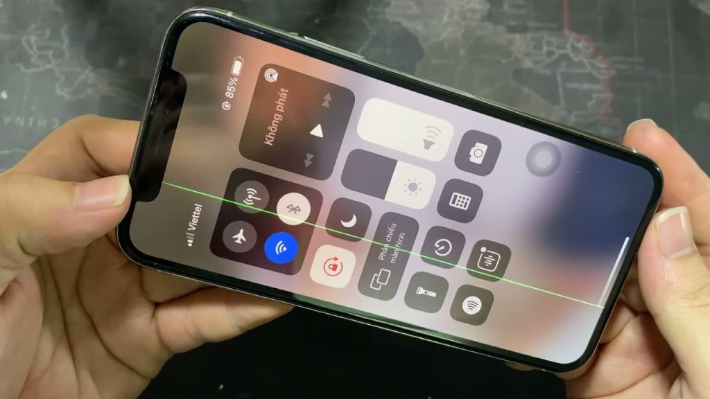 Cách sửa màn hình iPhone bị sọc xanh không phải thay màn